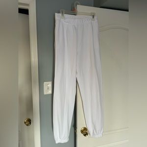 Aritzia TNA airy fleece boyfriend jogger